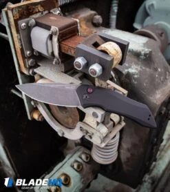 Kershaw Launch 1 Automatic Knife Gray Aluminum (3.4" Blackwash) 7100GRYBW -SOG Store Kershaw Launch 1 Automatic Knife Black Aluminum BlackWash 7100BW BHQ 27374 kp lifestyle web 1